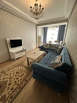 Kirayə verilir 2 otaqlı mənzil 80 m² — Bakı, Nərimanov 2 otaq 80.00 m²