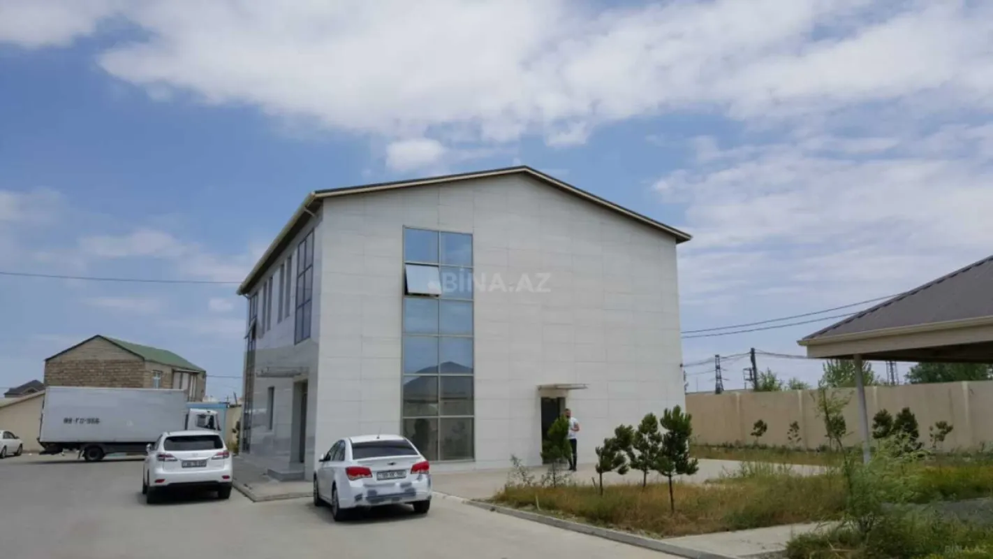 Kirayə verilir obyekt 750 m²