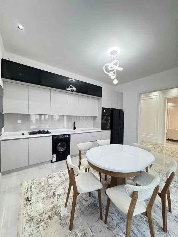 Satılır 4 otaqlı həyət evi 190 m²