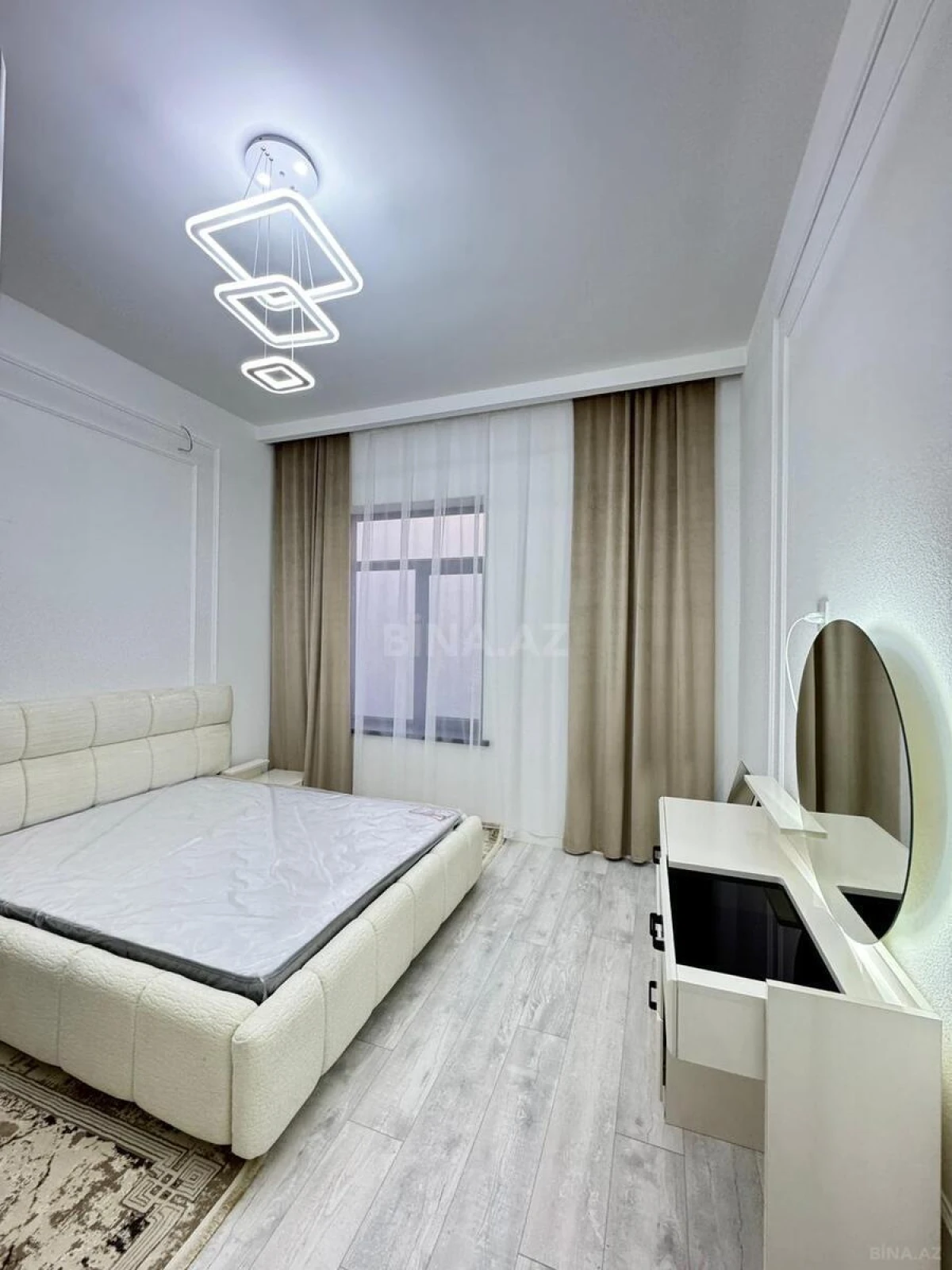 Satılır 4 otaqlı həyət evi 190 m²