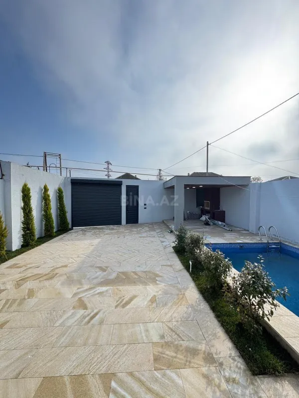 Satılır 4 otaqlı həyət evi 170 m²