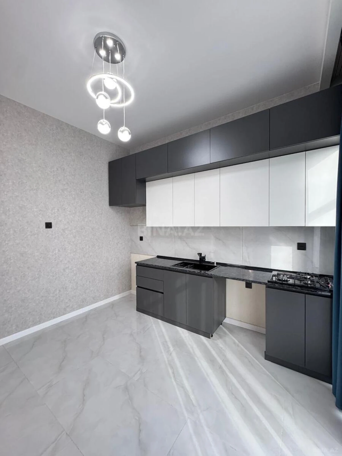 Satılır 4 otaqlı həyət evi 170 m²
