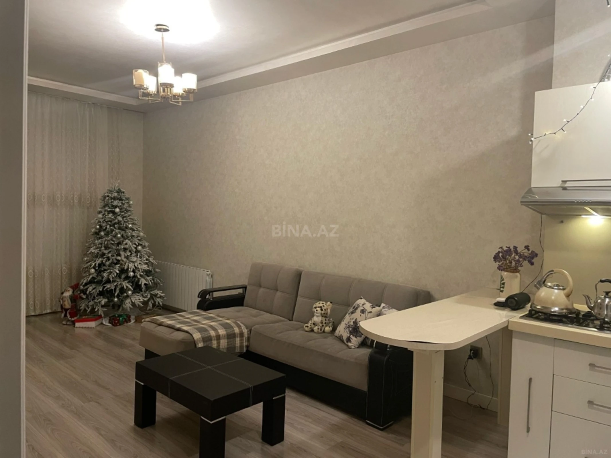 Satılır 2 otaqlı mənzil 62 m²