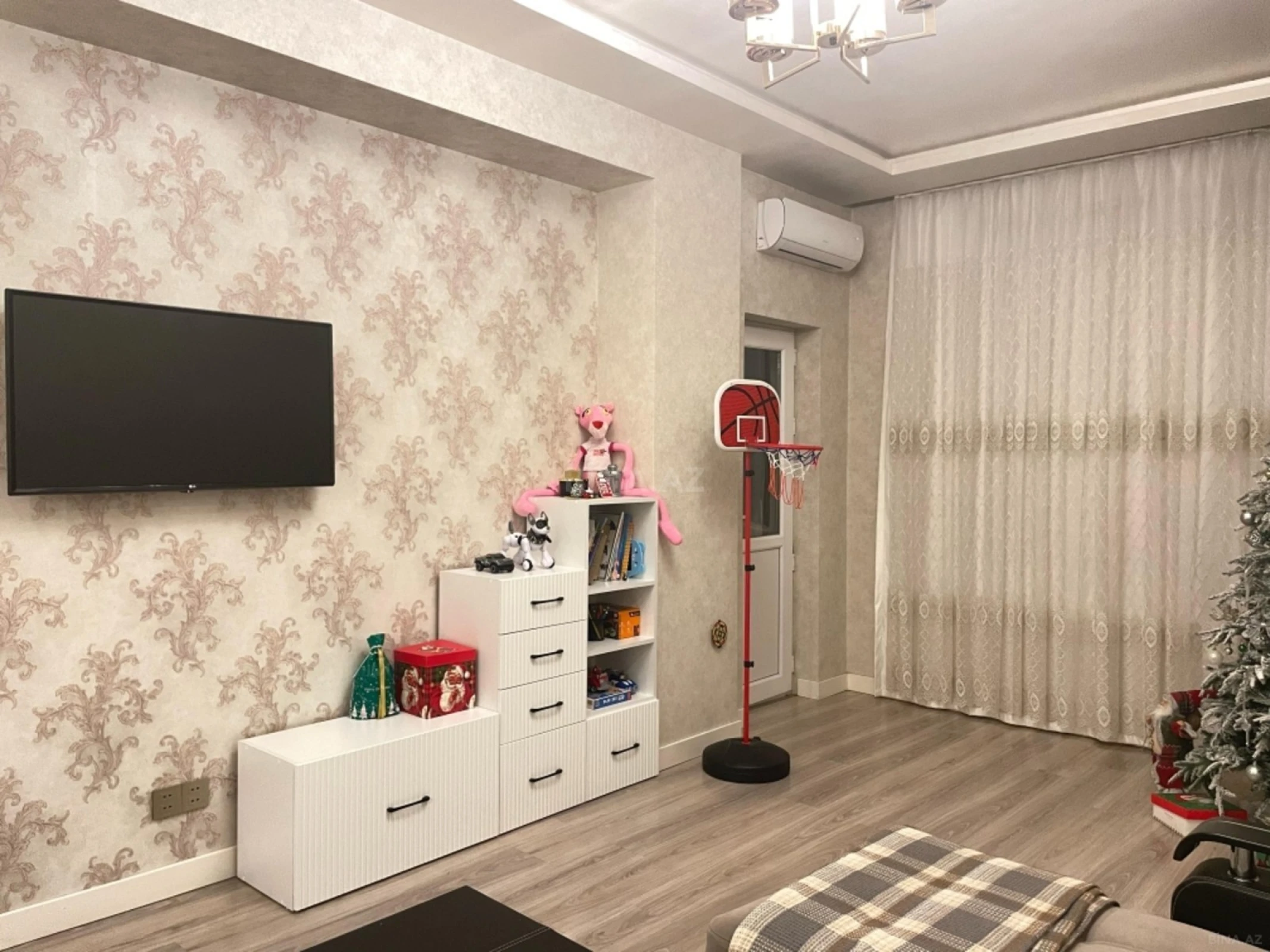 Satılır 2 otaqlı mənzil 62 m²
