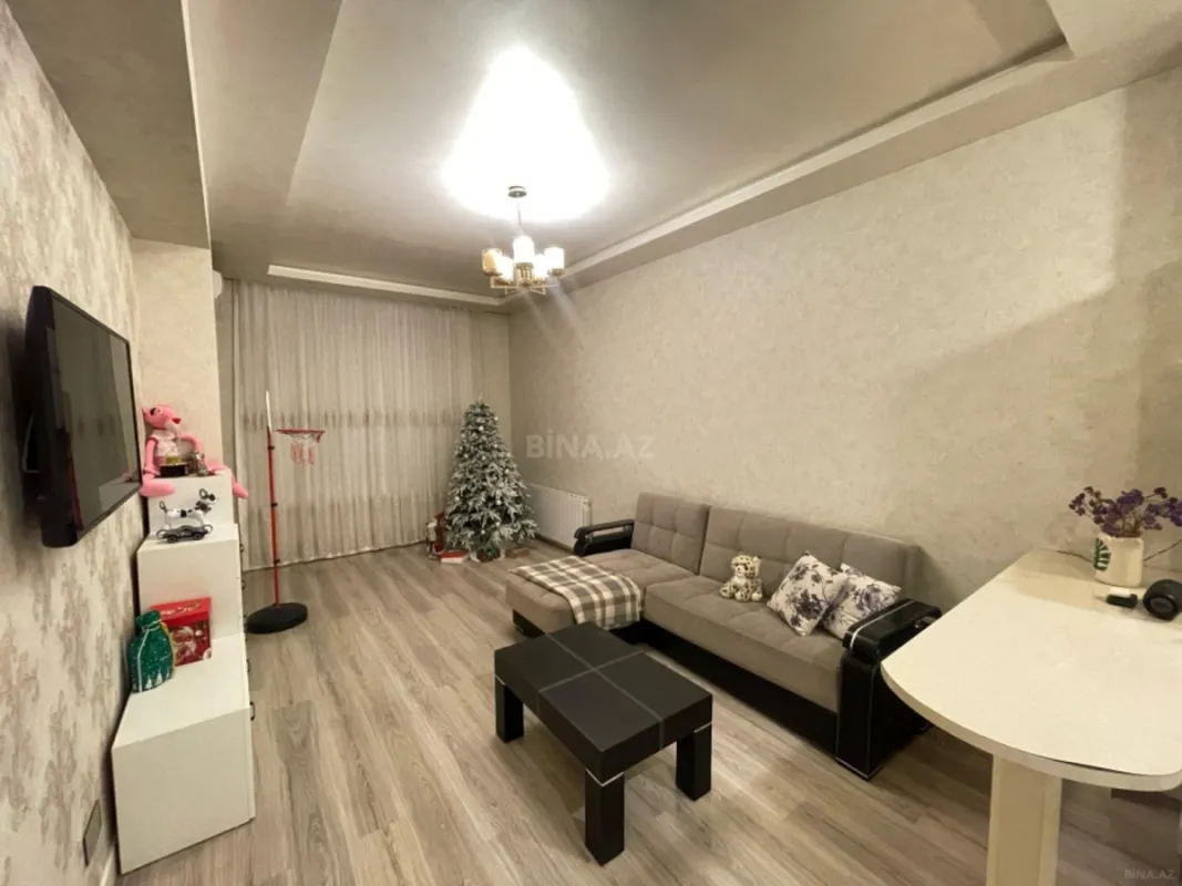 Satılır 2 otaqlı mənzil 62 m²
