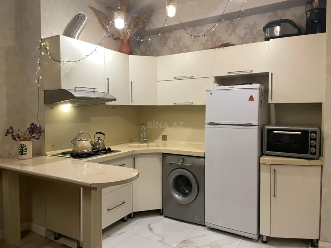 Satılır 2 otaqlı mənzil 62 m²
