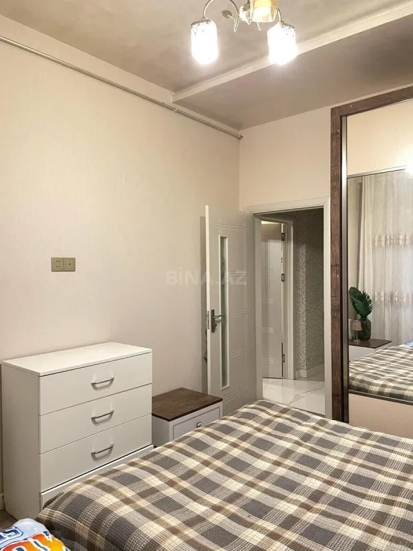 Satılır 2 otaqlı mənzil 62 m²