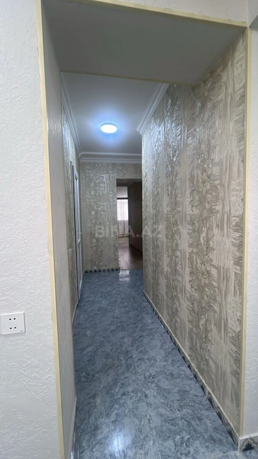 Kirayə verilir 2 otaqlı mənzil 60 m²