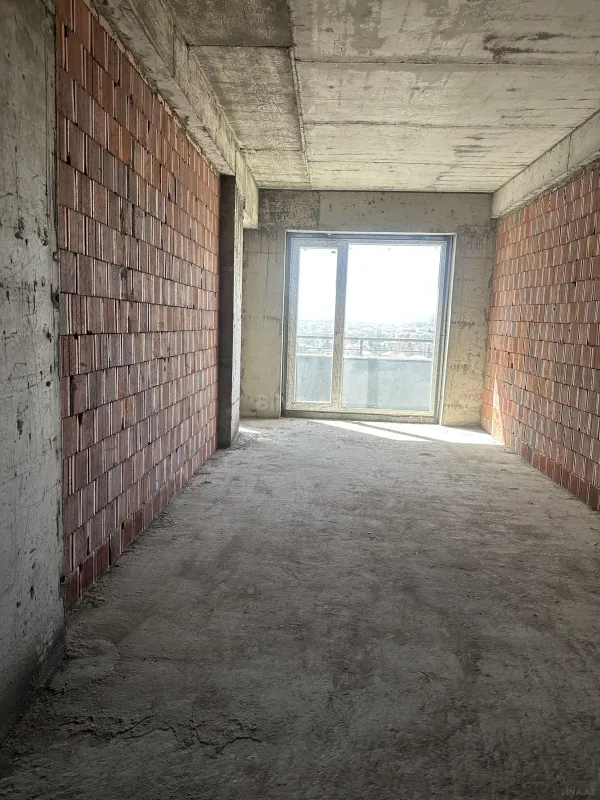 Satılır 2 otaqlı mənzil 70 m²