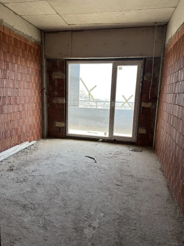 Satılır 2 otaqlı mənzil 70 m²