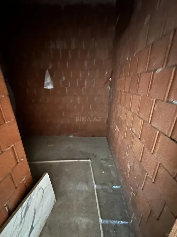 Satılır 2 otaqlı mənzil 70 m²