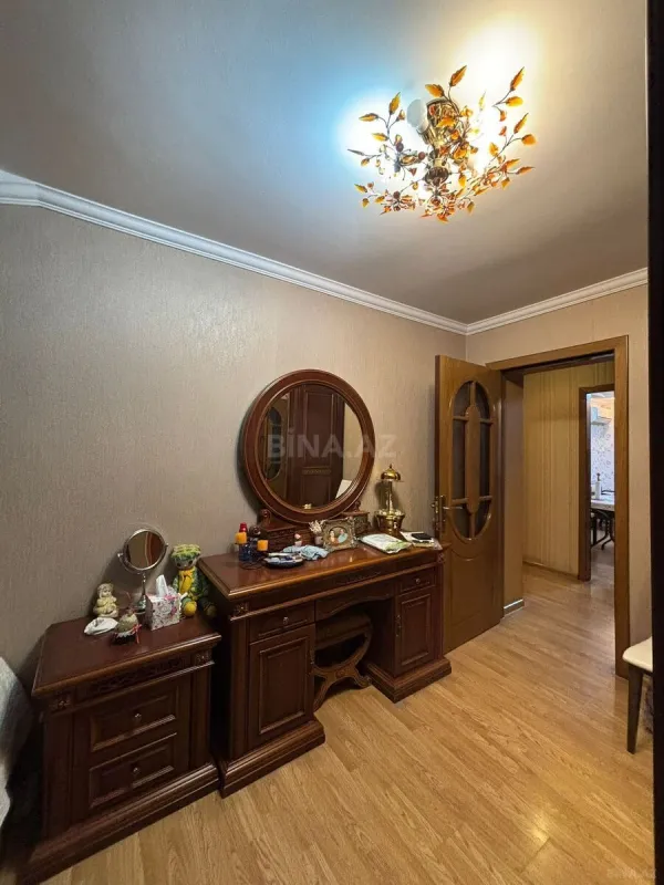 Satılır 3 otaqlı mənzil 63 m²