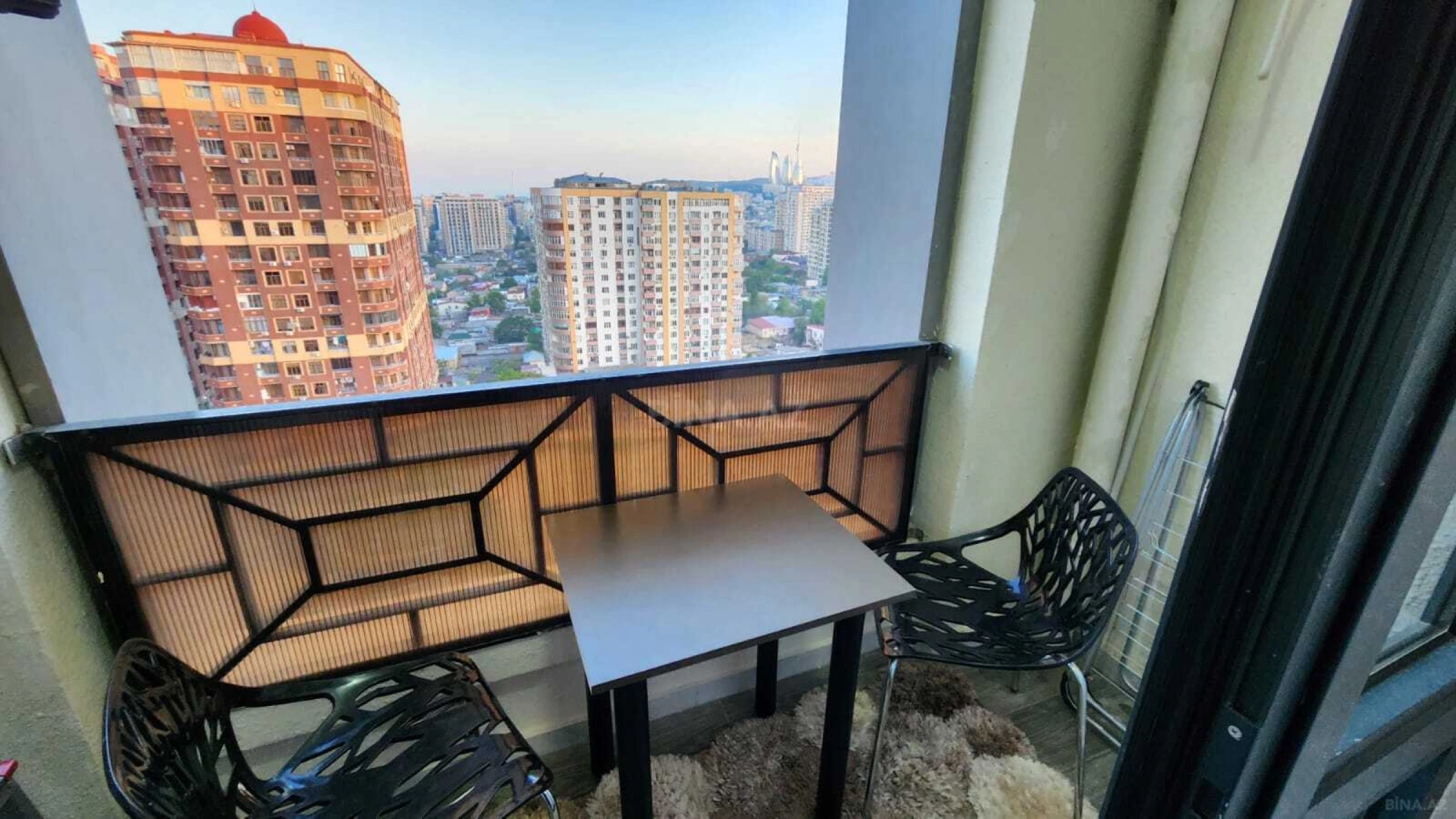 Kirayə verilir 2 otaqlı mənzil 57 m²