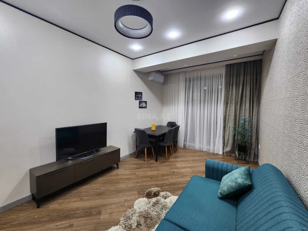 Kirayə verilir 2 otaqlı mənzil 57 m²