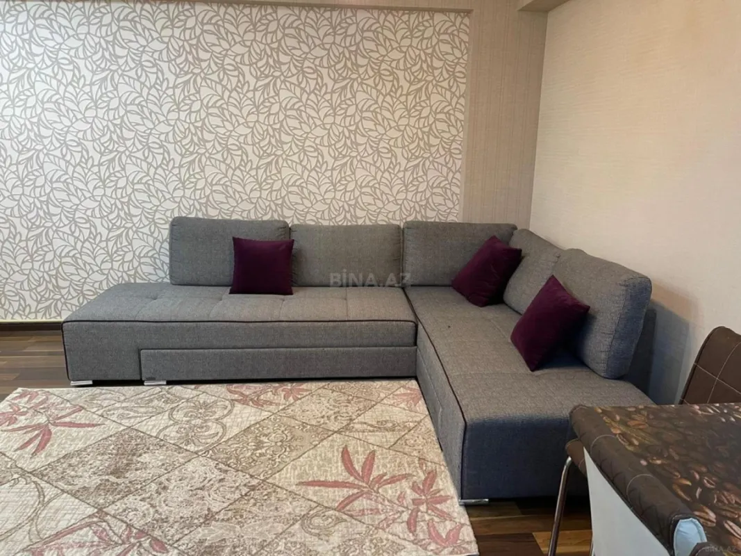 Satılır 2 otaqlı mənzil 67 m²