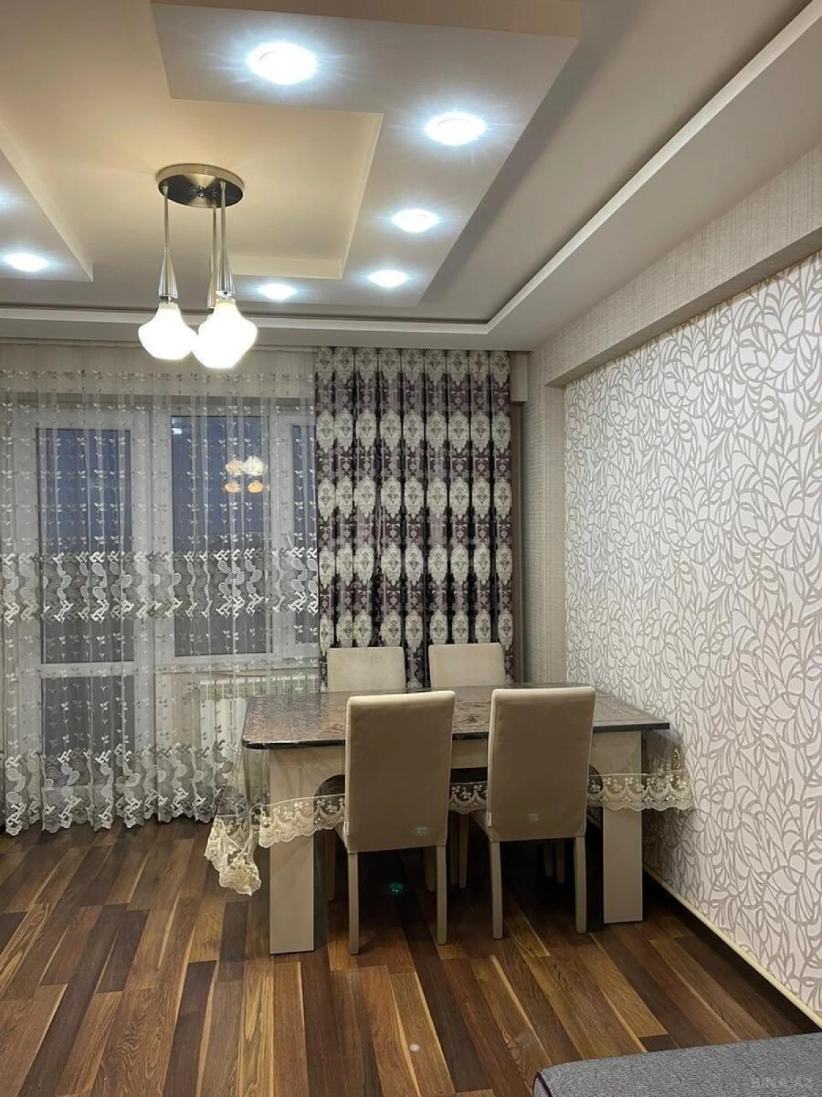 Satılır 2 otaqlı mənzil 67 m²