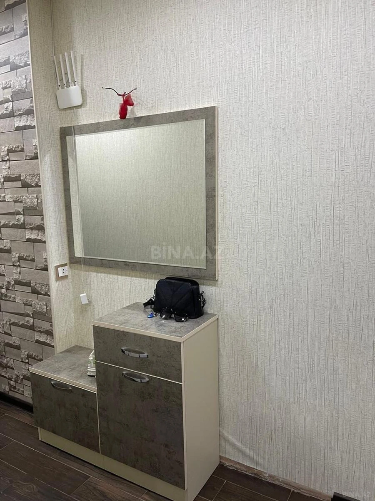 Satılır 2 otaqlı mənzil 67 m²