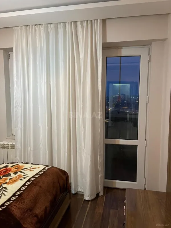 Satılır 2 otaqlı mənzil 67 m²