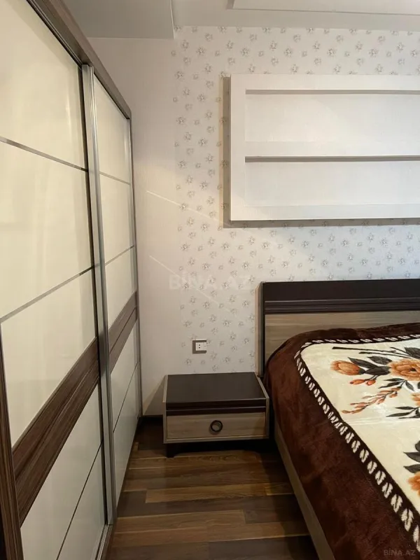 Satılır 2 otaqlı mənzil 67 m²