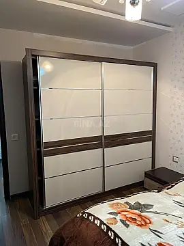 Satılır 2 otaqlı mənzil 67 m²