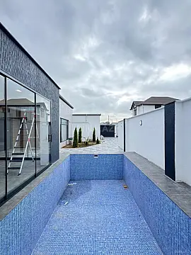 Satılır 4 otaqlı həyət evi 170 m²