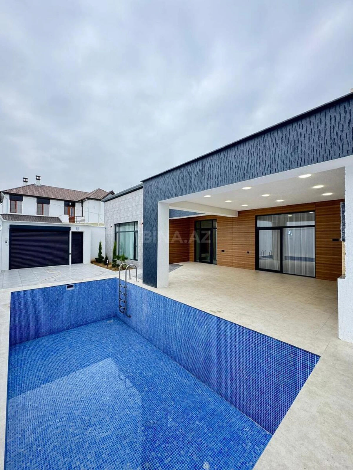 Satılır 4 otaqlı həyət evi 150 m²