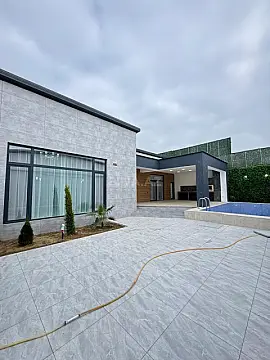 Satılır 4 otaqlı həyət evi 150 m²
