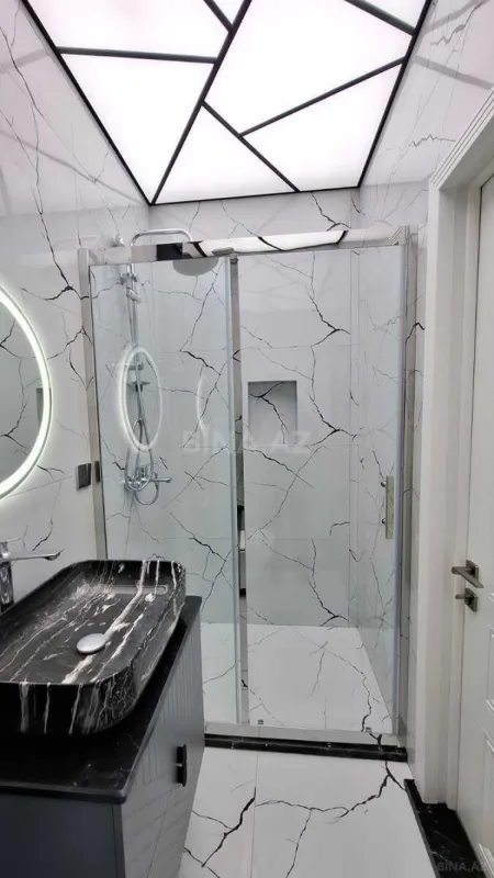 Satılır 2 otaqlı mənzil 85 m²