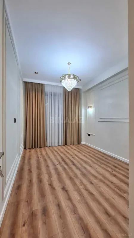 Satılır 2 otaqlı mənzil 85 m²