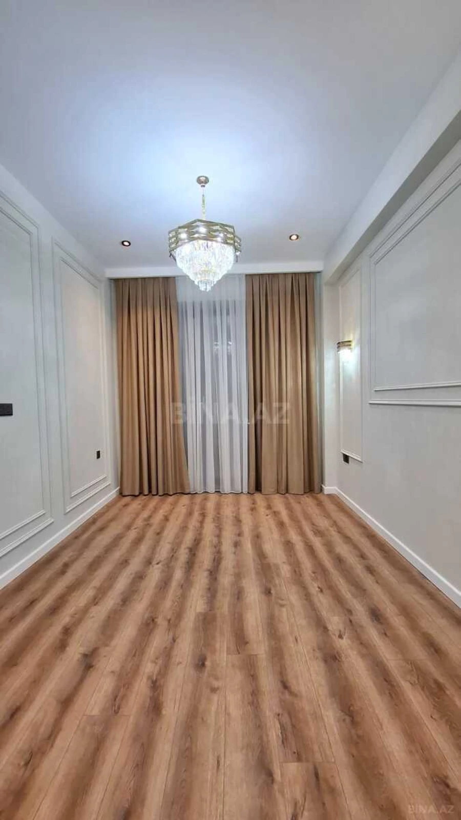 Satılır 2 otaqlı mənzil 85 m²