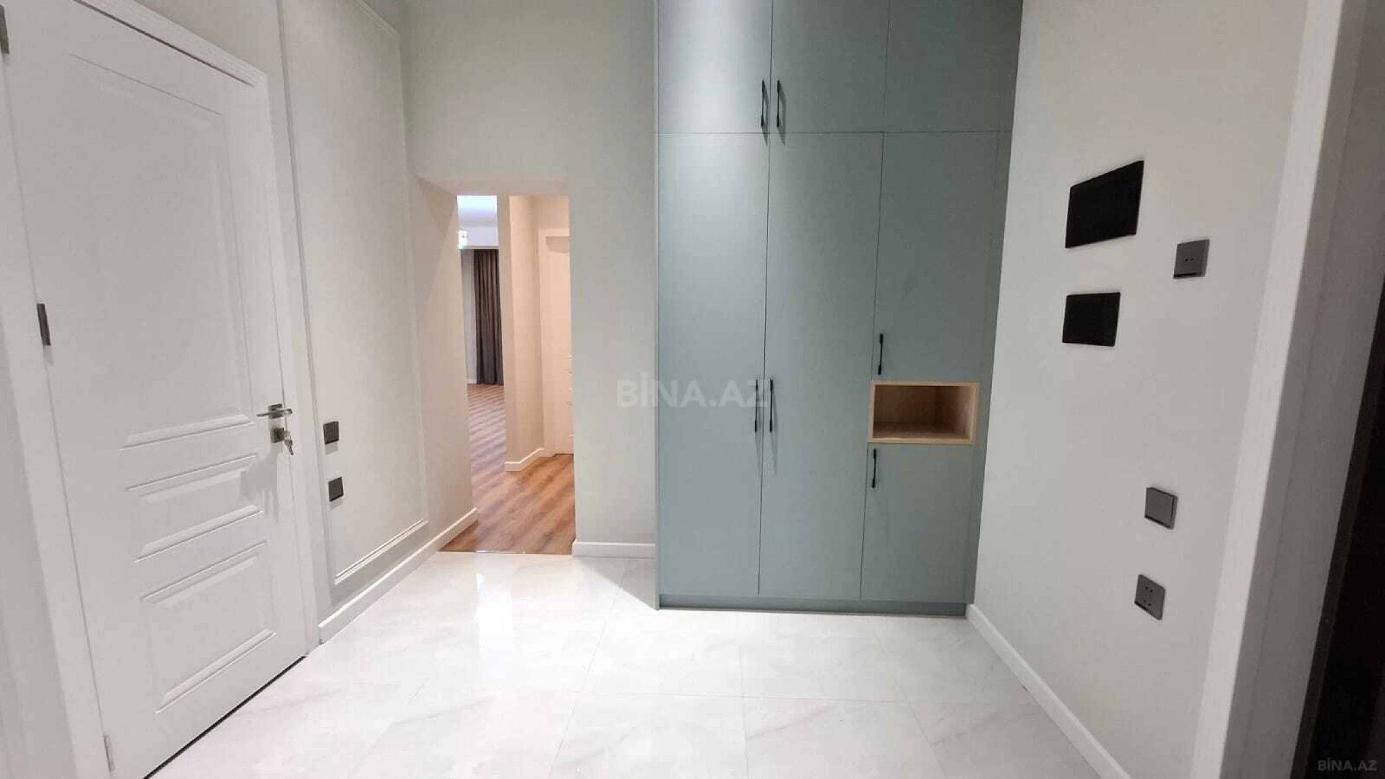 Satılır 2 otaqlı mənzil 85 m²