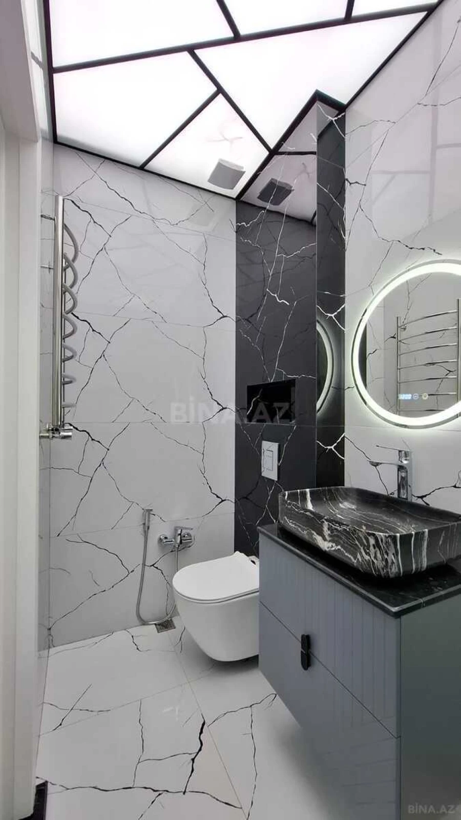 Satılır 2 otaqlı mənzil 85 m²