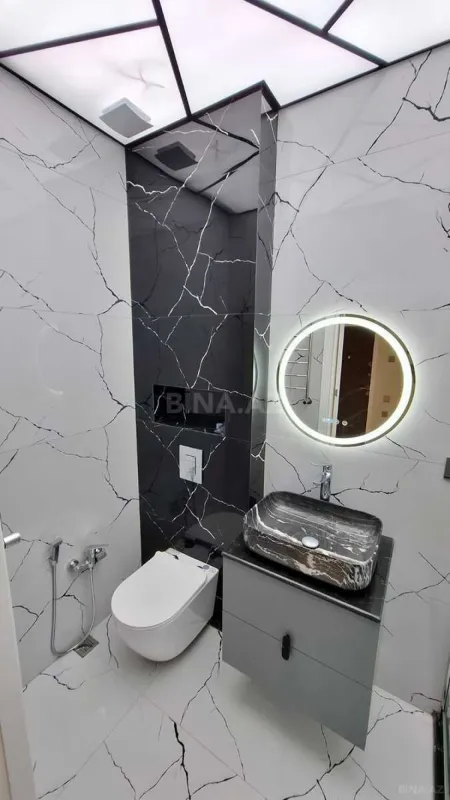 Satılır 2 otaqlı mənzil 85 m²
