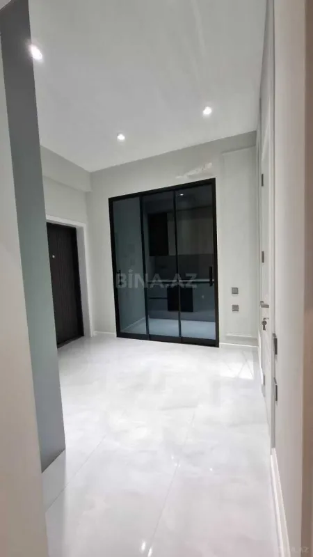 Satılır 2 otaqlı mənzil 85 m²