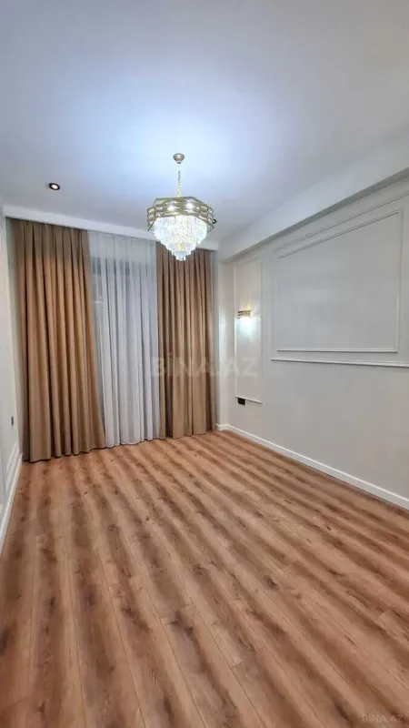 Satılır 2 otaqlı mənzil 85 m²