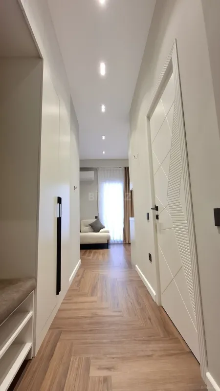 Satılır 2 otaqlı mənzil 50 m²