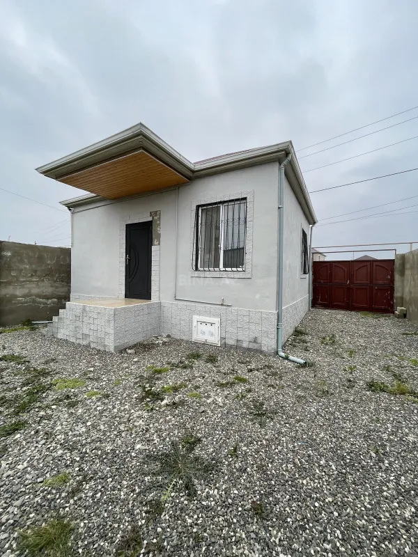 Satılır 2 otaqlı həyət evi 60 m²