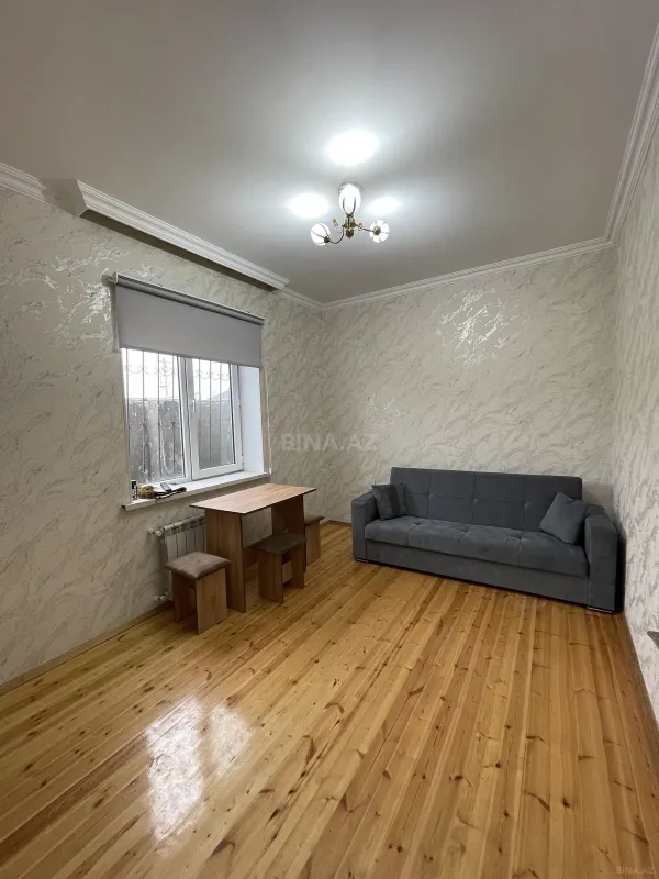 Satılır 2 otaqlı həyət evi 60 m²