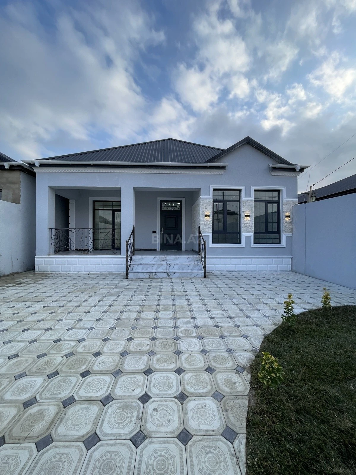 Satılır 3 otaqlı həyət evi 100 m²