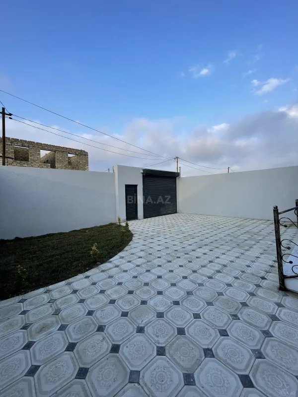Satılır 3 otaqlı həyət evi 100 m²