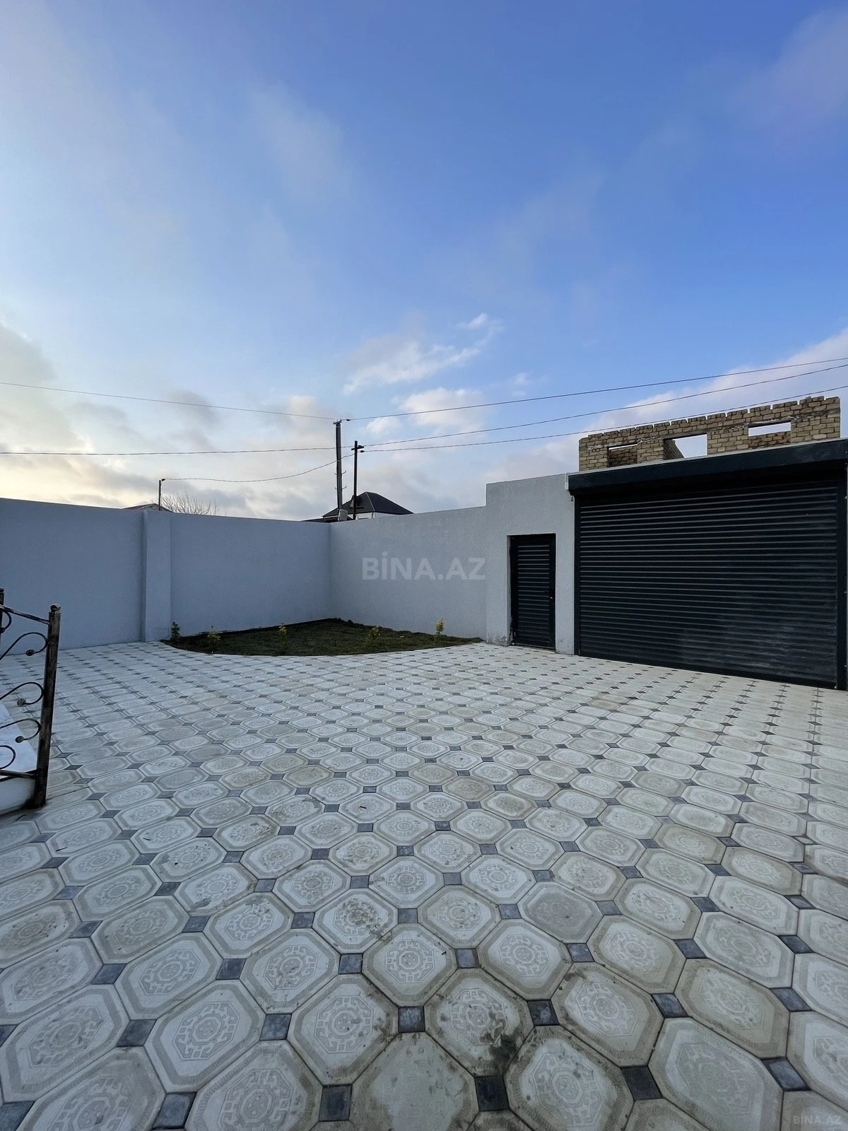 Satılır 3 otaqlı həyət evi 100 m²