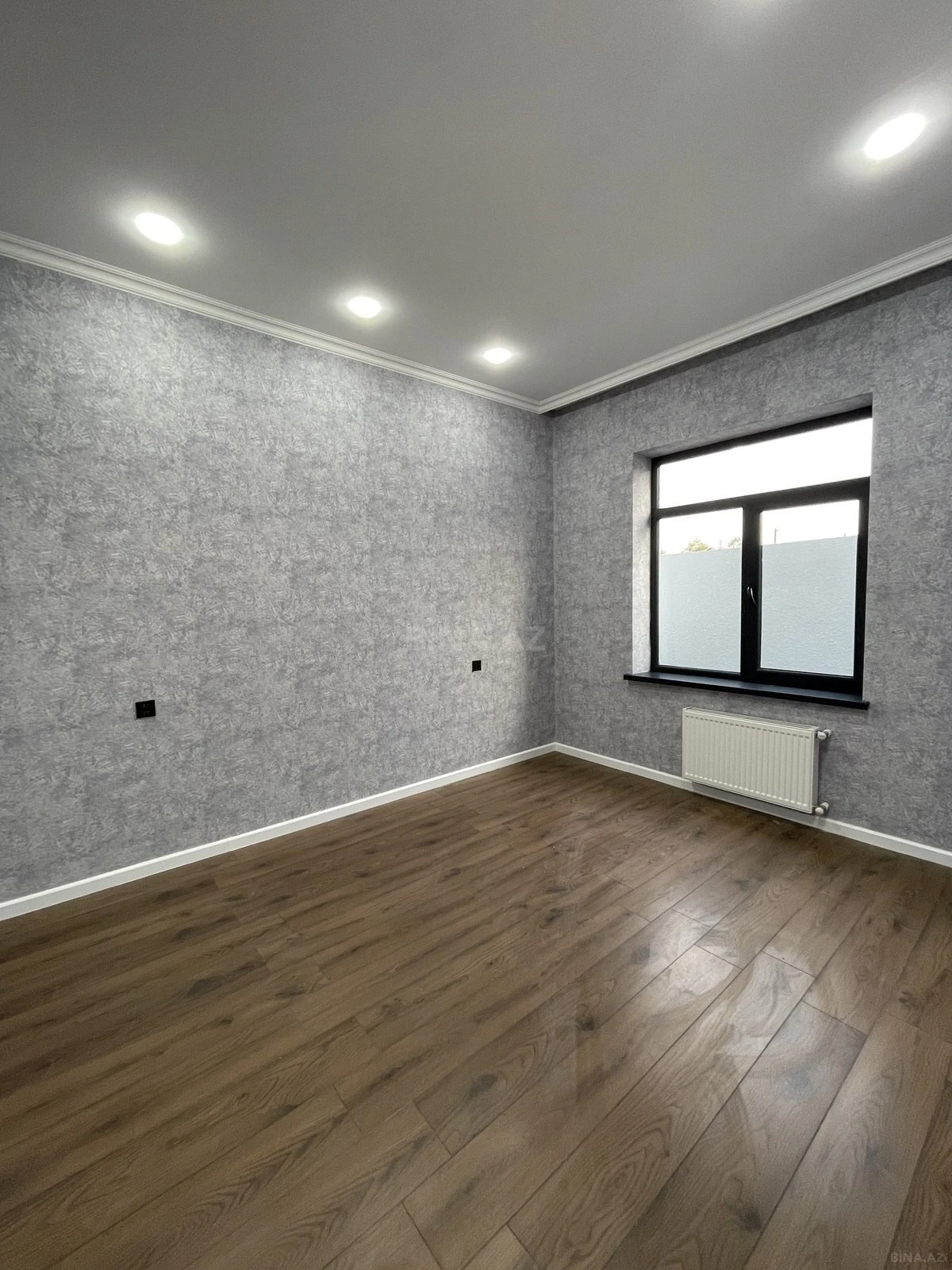 Satılır 3 otaqlı həyət evi 100 m²