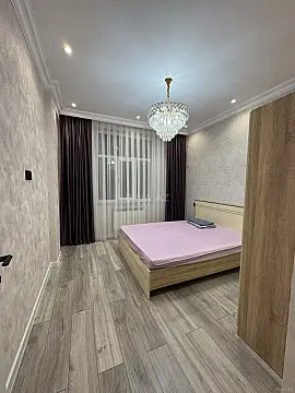 Kirayə verilir 2 otaqlı mənzil 65 m²