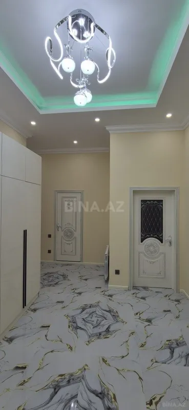 Kirayə verilir 2 otaqlı mənzil 87 m²