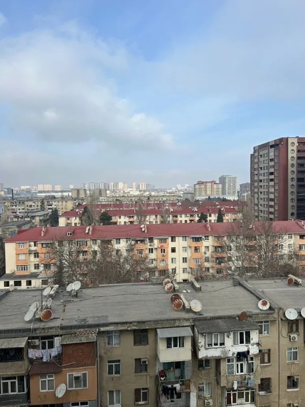 Satılır 3 otaqlı mənzil 117.5 m²