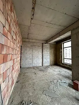 Satılır 3 otaqlı mənzil 117.5 m²