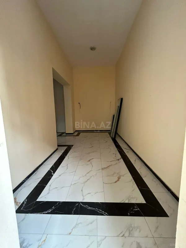 Satılır 3 otaqlı mənzil 117.5 m²