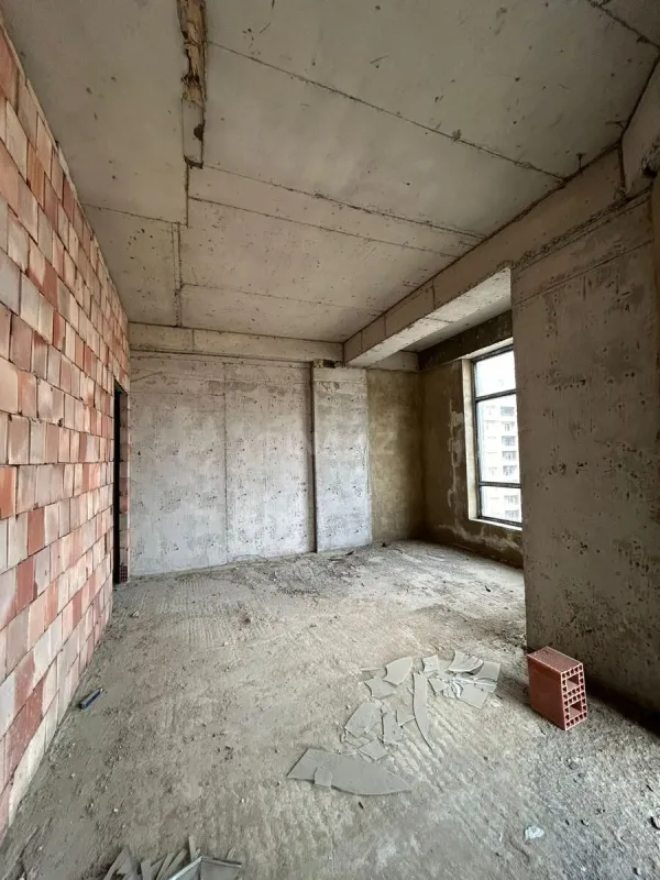 Satılır 3 otaqlı mənzil 117.5 m²