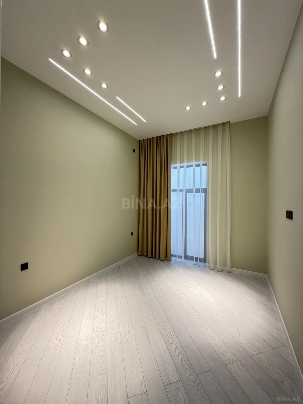 Satılır 4 otaqlı həyət evi 170 m²