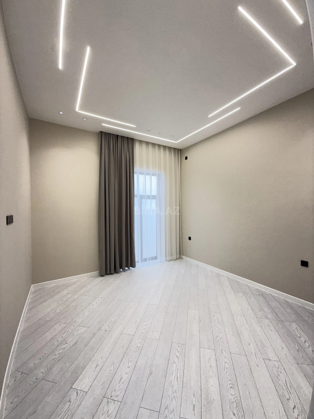 Satılır 4 otaqlı həyət evi 170 m²